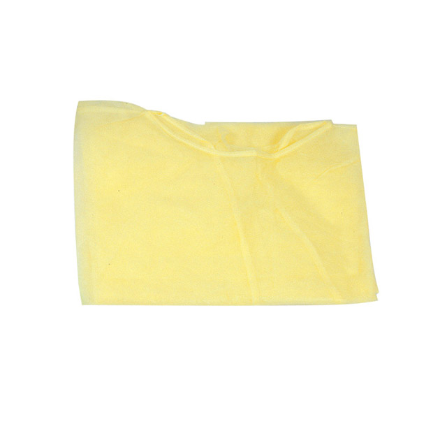 #39-1701 Isolation Gown